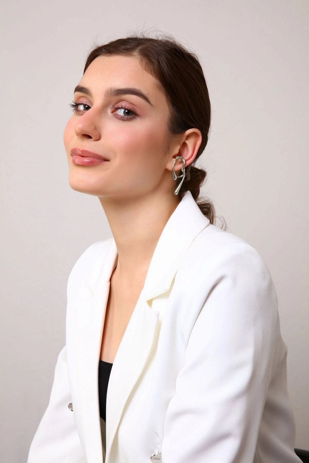 Vathë argjendi Jumeon, Akis-Cuff-02