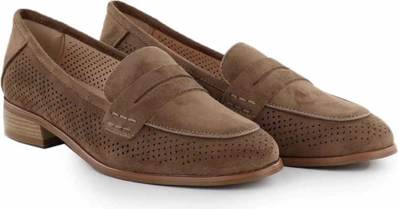 Këpucë Potocki, kafe