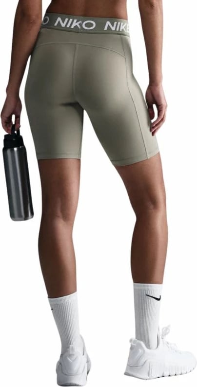 Shorce për femra Nike, të gjelbra