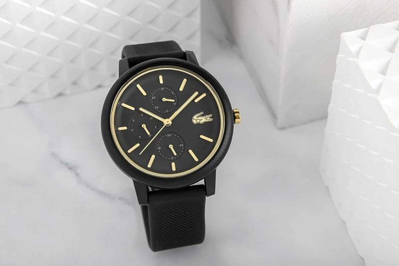 Orë dore për femra Lacoste, e zezë