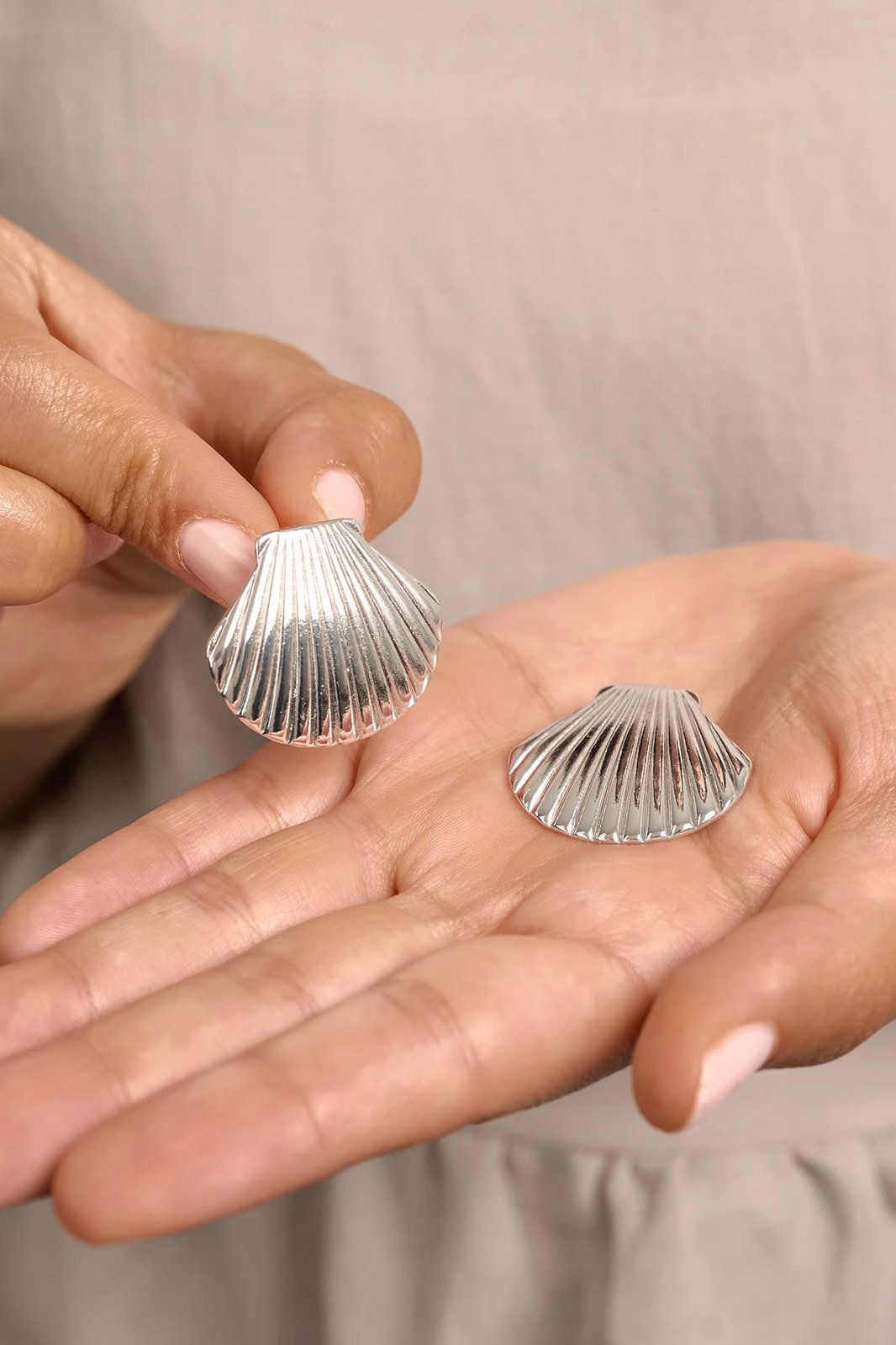 Vathë metalik ngjyrë argjendi Elika, ELKGC68329