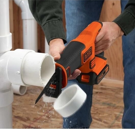 Sharrë reciproke Black & Decker BDCR18N-XJ, 18V, 3000 spm, E zezë, Portokalli