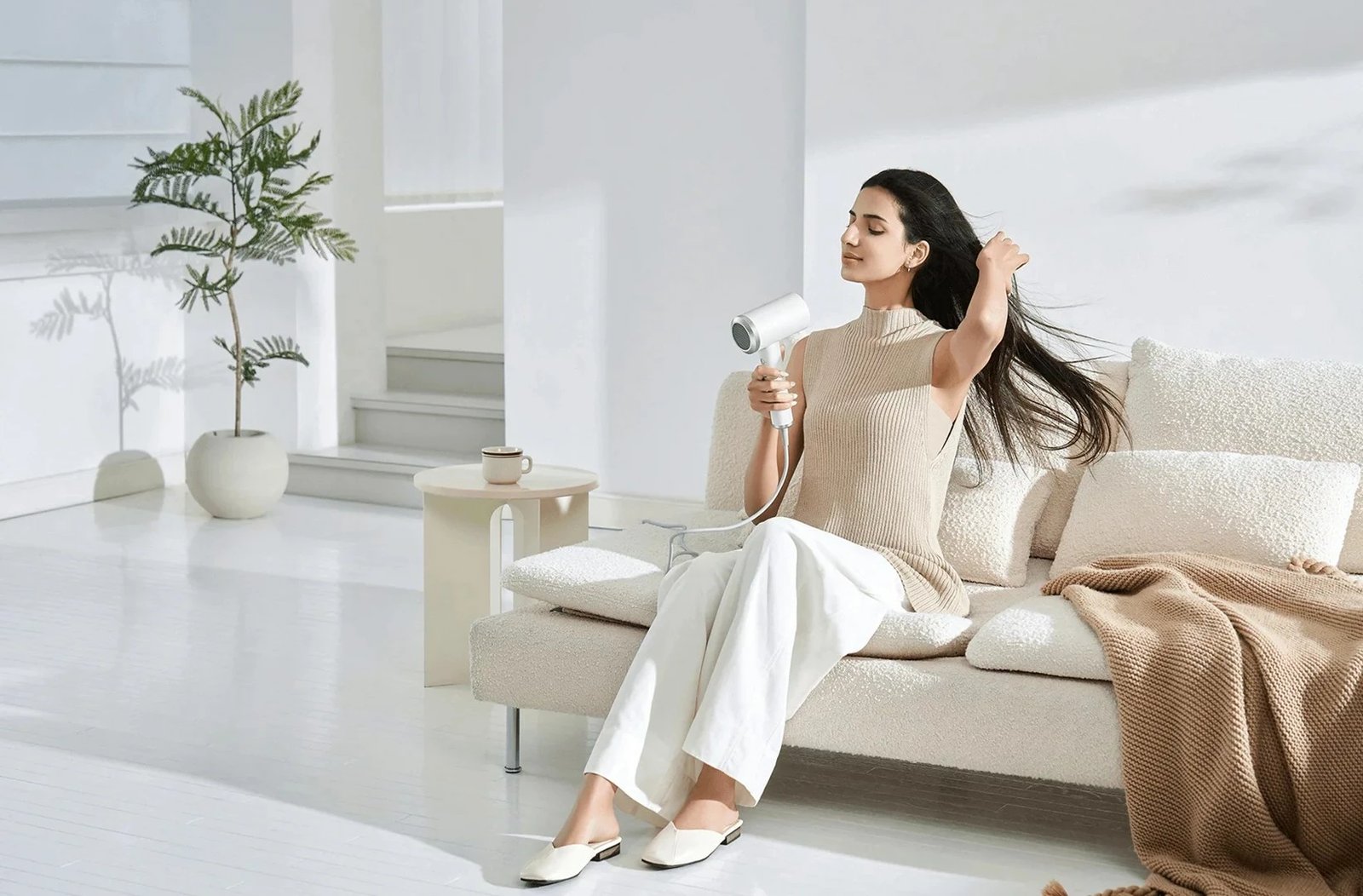 Tharëse flokësh Xiaomi High-Speed Ionic BHR9114EU, 1600 W, Argjendtë