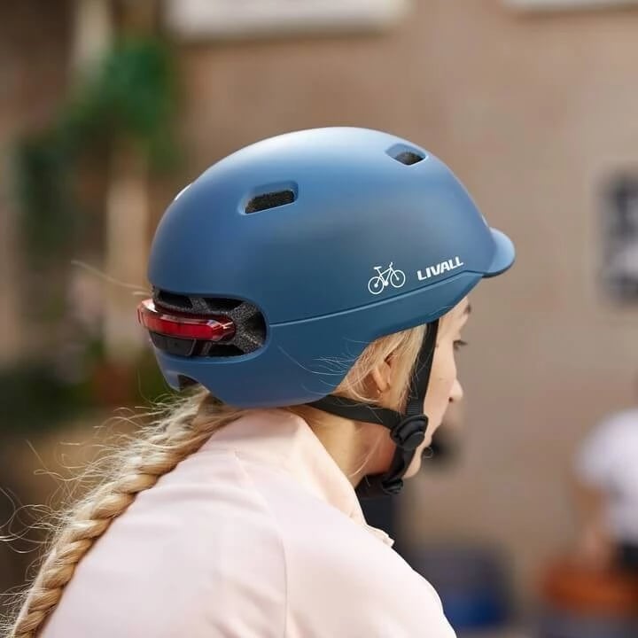 Helmetë Livall C20 M për të rritur, Blu