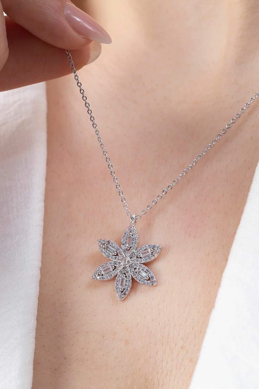 Varëse metalike Elika, ngjyrë rozë, CK9993