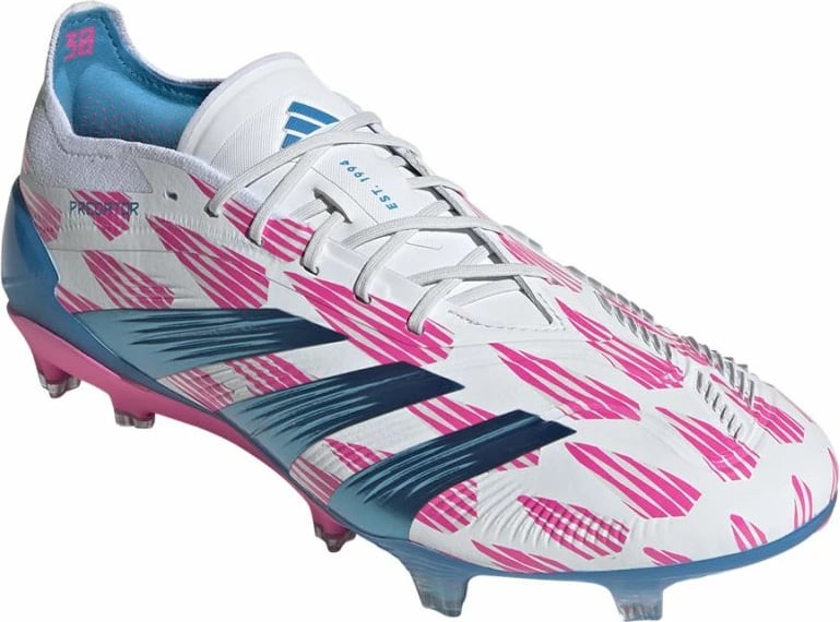 Atlete futbolli adidas për meshkuj, shumëngjyrëshe Atlete futbolli adidas për meshkuj, shumëngjyrëshe