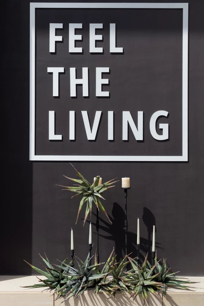 Mbajtës qiriri i gjatë, alumini i zi, 13x13x89cm