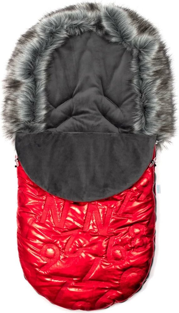 Thes dimri për karrocë/ulëse bebe, New Baby, Luxury Fuzzy, me kapuç me gëzof, zinxhir rreth e përqark, vrima për rripa 5-pikësh, 98x48 cm, i kuq