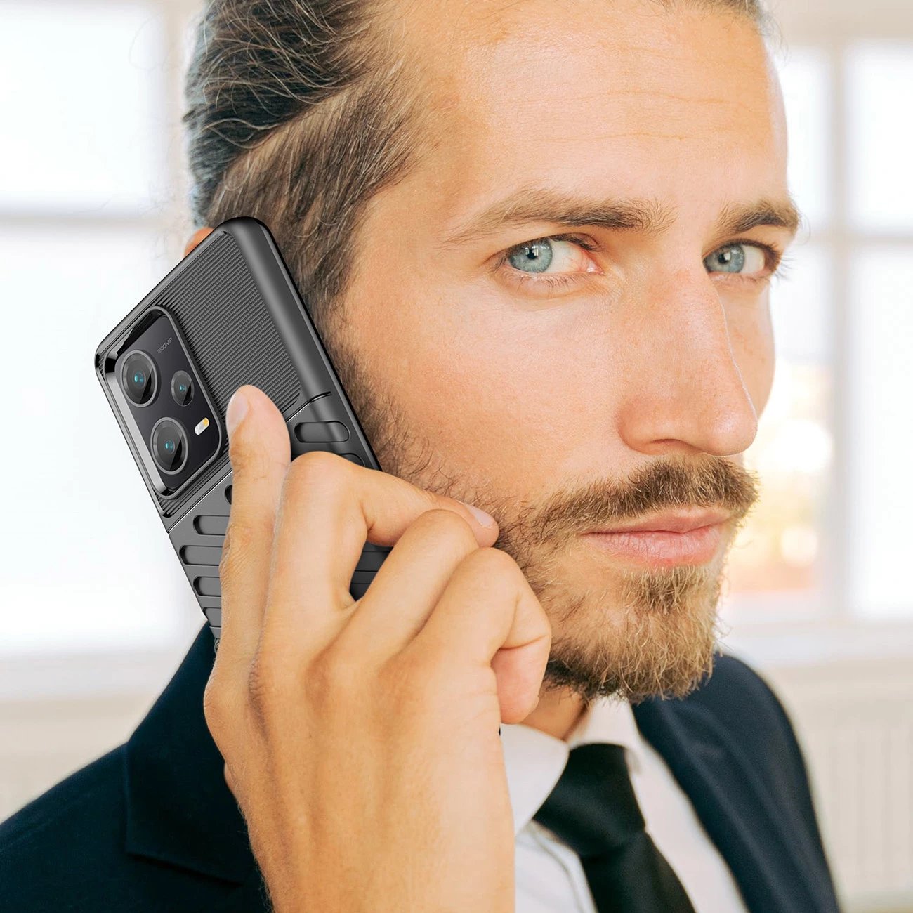 Mbështjellës Hurtel Thunder Case për Xiaomi Redmi Note 12 Pro+, TPU, i zi