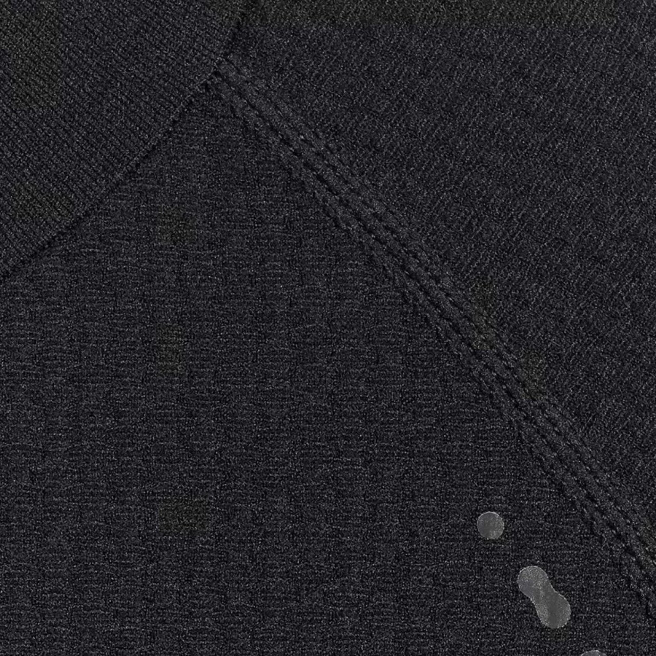 Maicë me gjatësi të gjatë për meshkuj 4F, e zezë