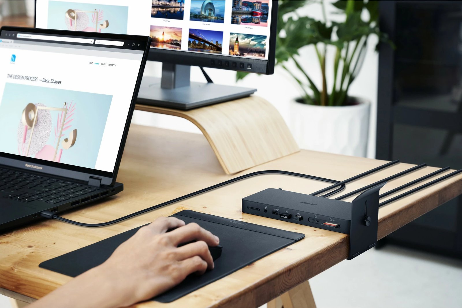 Dok stacion ASUS Triple 4K Thunderbolt 4 Dock DC500, 96W, 2x HDMI 2.1, Thunderbolt 4, Ethernet 2.5G, SD/microSD, e zezë