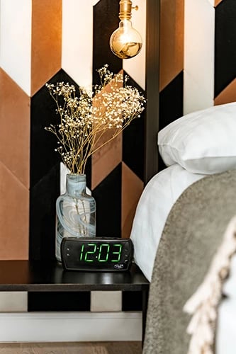 Radio-alarme, Adler, AD 1121, 1.8" LED, AM/FM dixhital, dy alarme, memorie 10 stacione