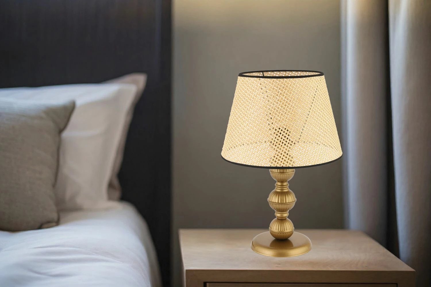 Llambë tavoline Opviq, 300 Hazeran, ngjyrë camel dhe ari, V2