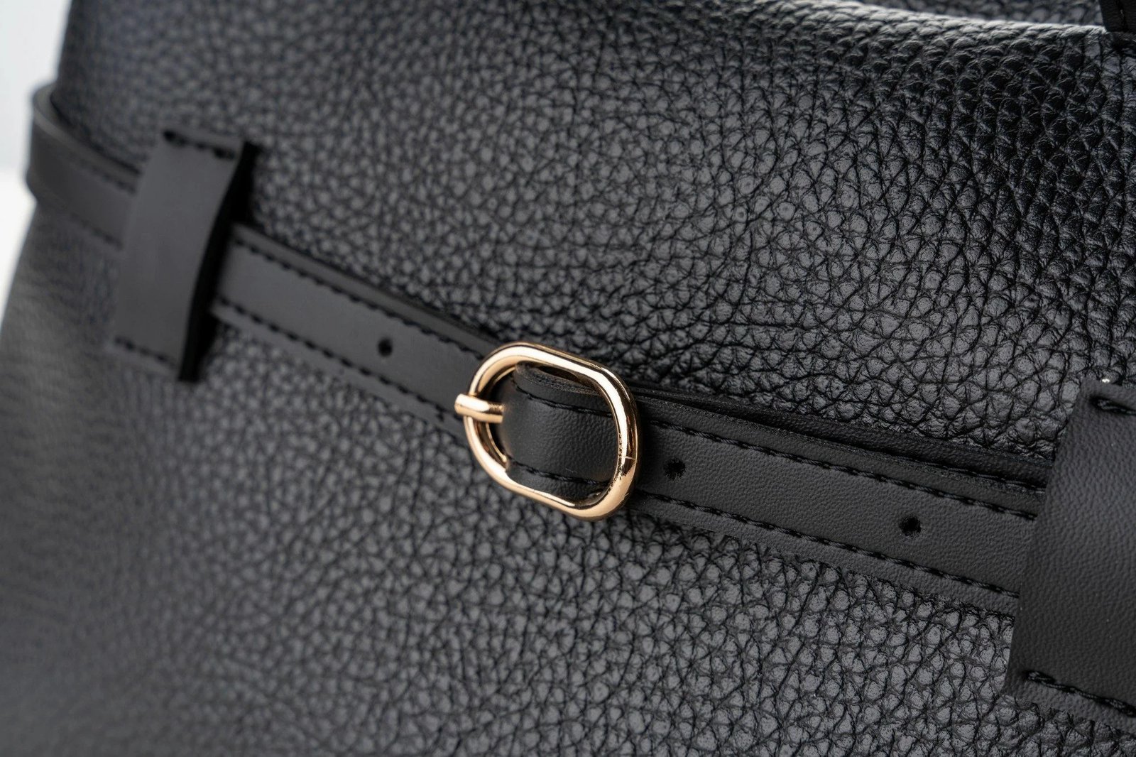Çantë tote Vittoria mini, e zezë Çantë tote Vittoria mini, e zezë