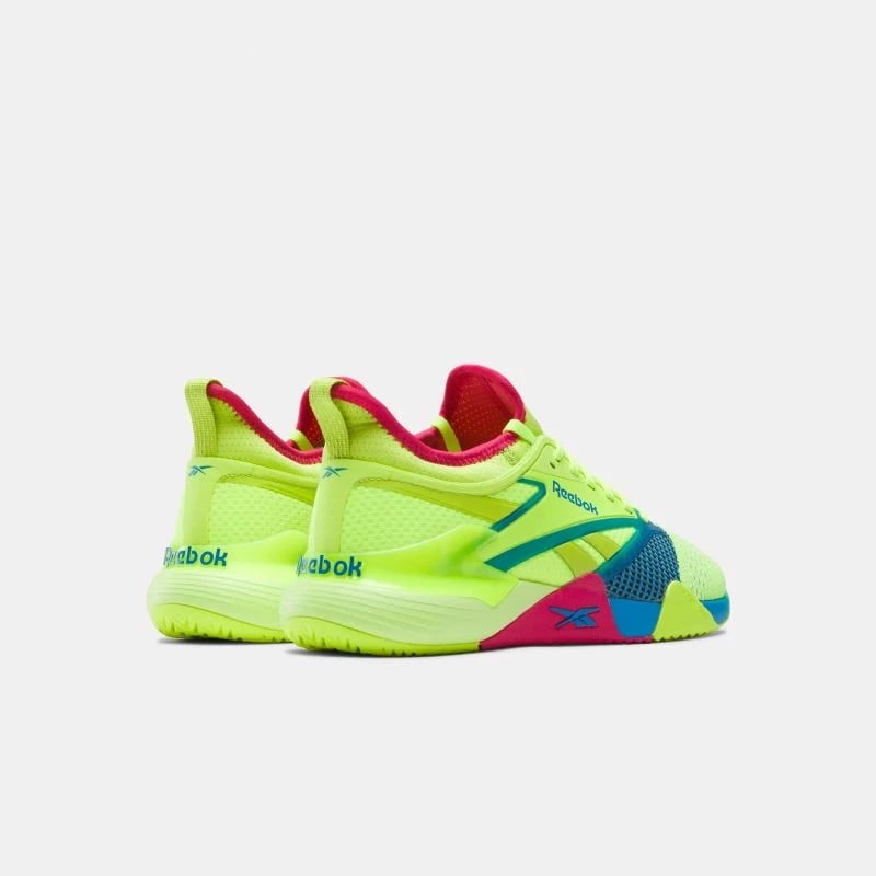 Atlete Reebok, jeshile