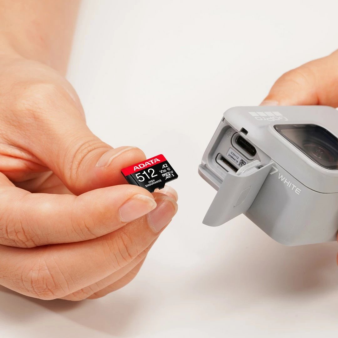 Kartelë memorie ADATA High Endurance 512 GB MicroSDXC, e kuqe, me adapter