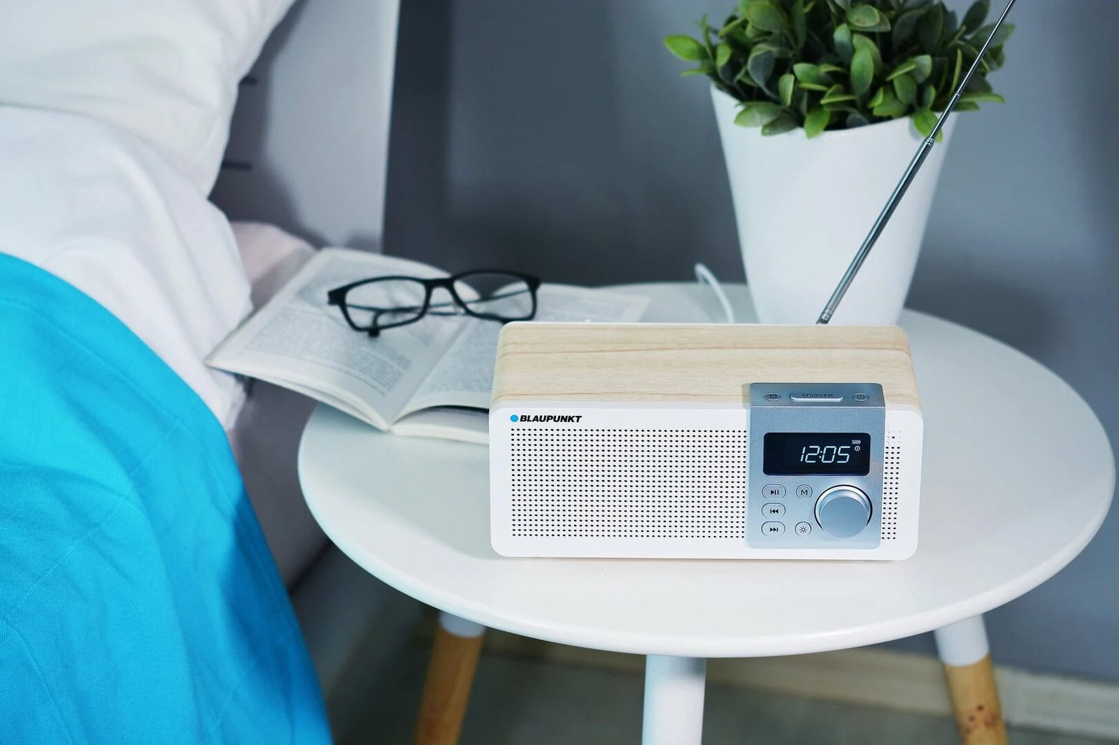 Radio Portative me Bluetooth, USB, microSD dhe FM BLAUPUNKT PP14BT