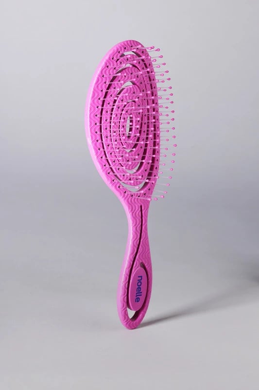 Noelle Eco-Friendly Hairbrush Pink Spiral