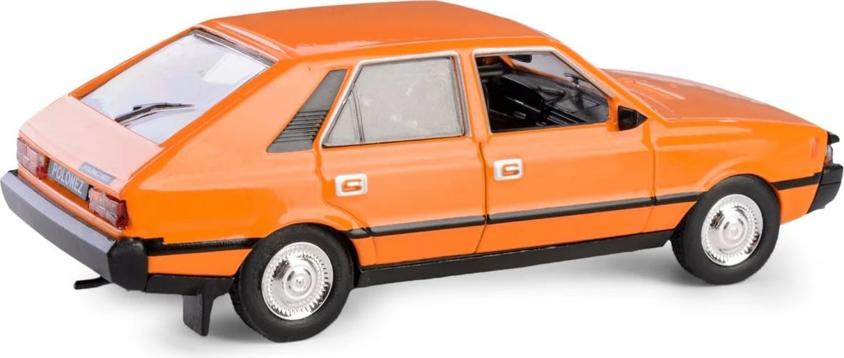 Makina lodër Daffi FSO Polonez K-582, 1:43, portokalli