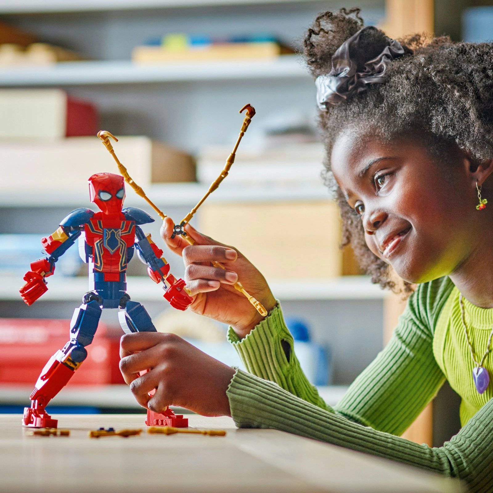 Set ndërtimi LEGO Iron Spider-Man 76298, 303 pjesë, shumëngjyrësh Set ndërtimi LEGO Iron Spider-Man 76298, 303 pjesë, shumëngjyrësh