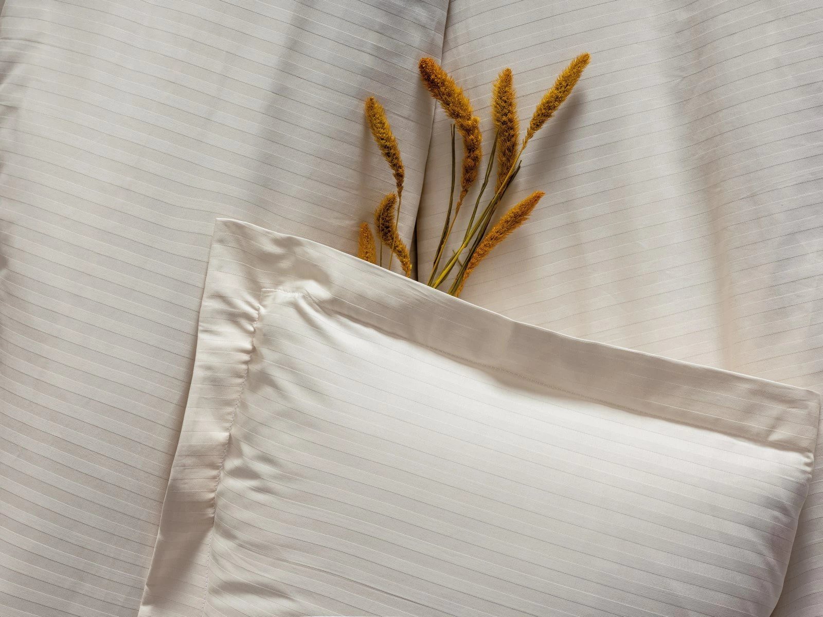 Set mbulesë për jorgan super king, satin, ngjyrë ecru, L'essentiel, me dy jastëkë