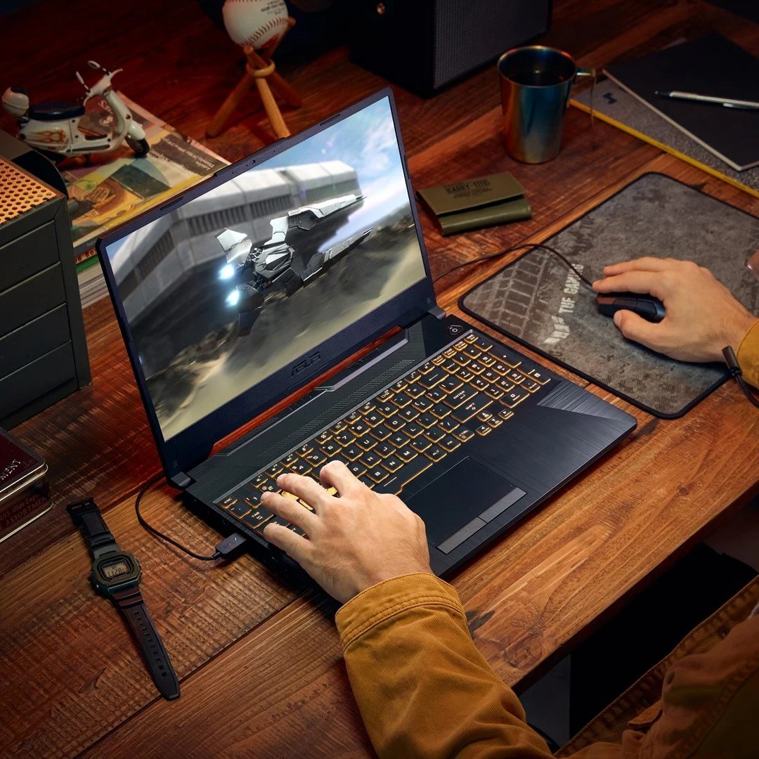Laptop gaming ASUS TUF Gaming A15 FA506NCR-WH71, Ryzen 7 7435HS, 16 GB RAM, 512 GB SSD, RTX 3050, 15.6", i zi