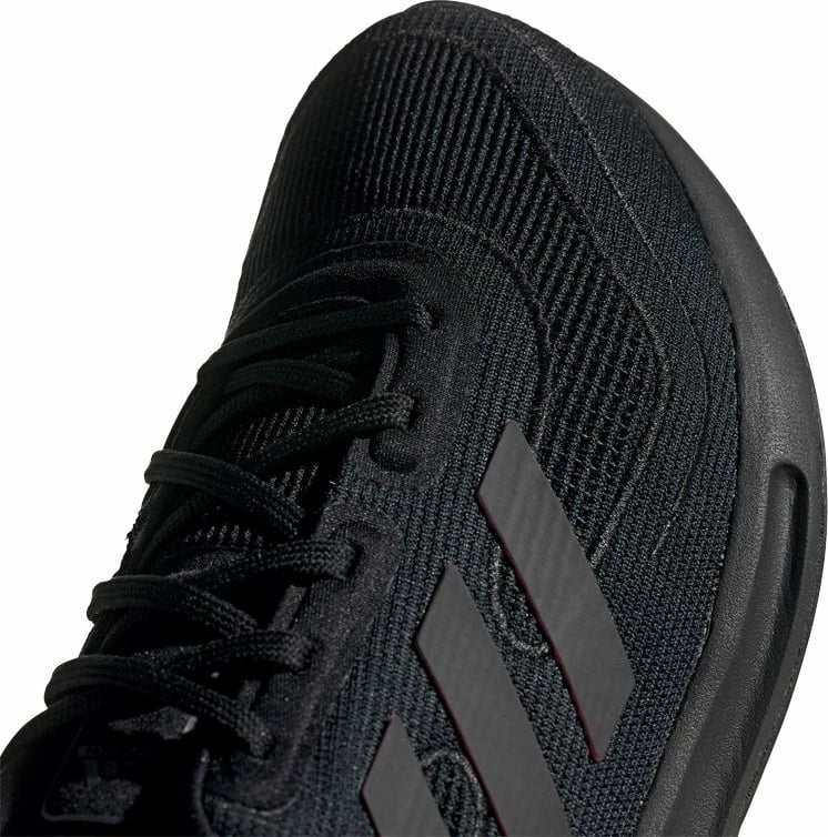 Atlete për femra adidas Supernova, të zeza
