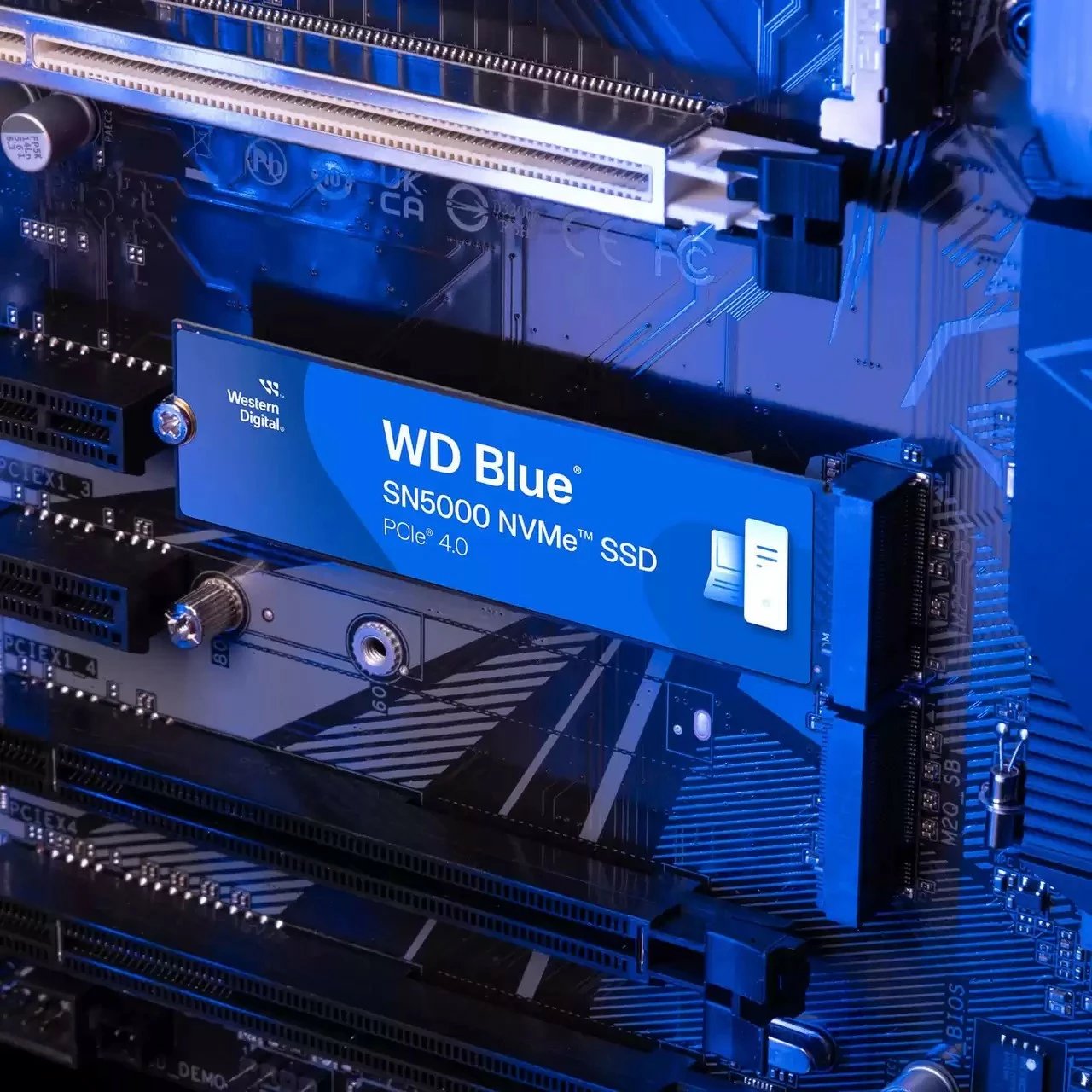 SSD Western Digital Blue SN5000, 500 GB, M.2, 5000 MB/s, Blu
