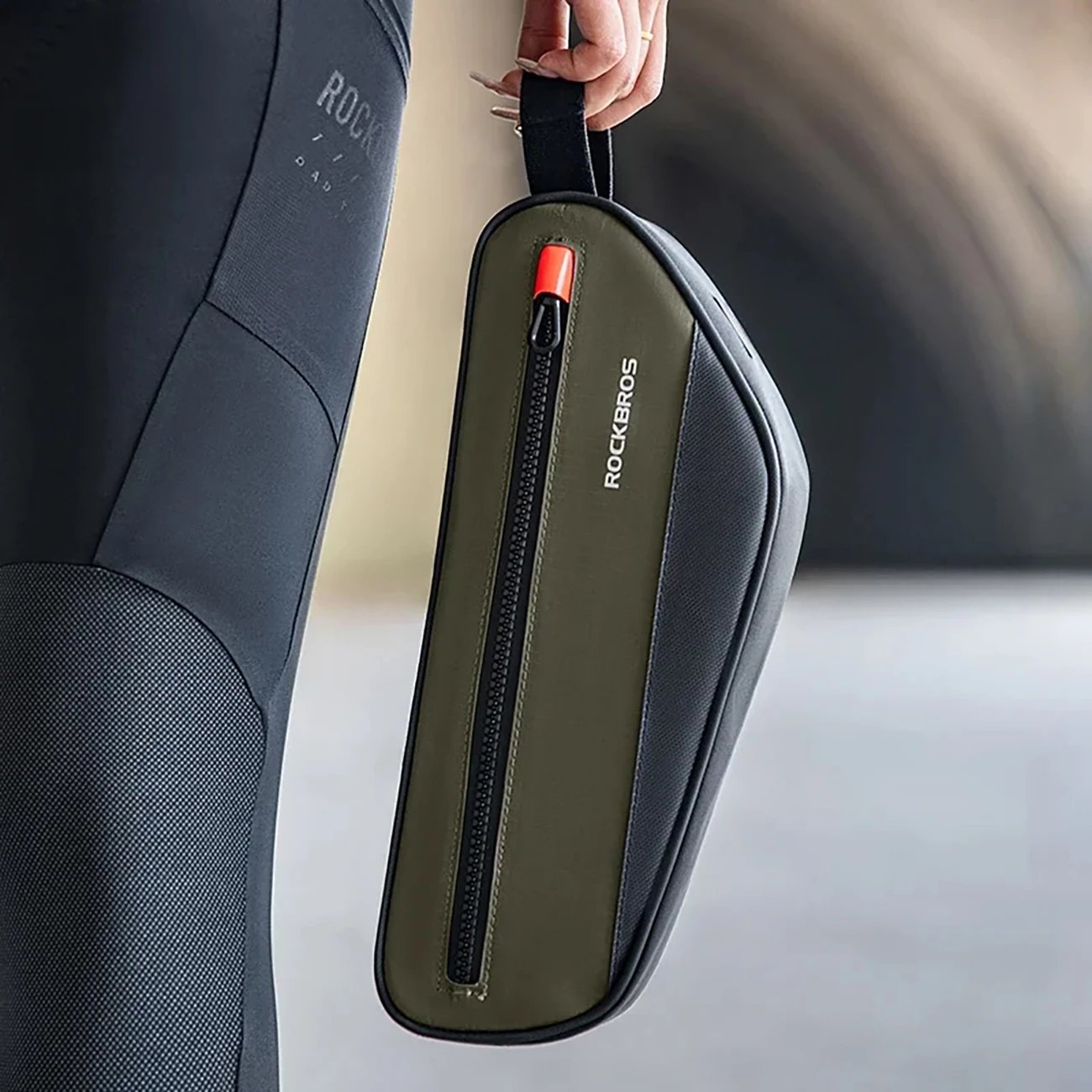 Çantë kornize për biçikletë Rockbros 30120079001, 1.7L, e gjelbër e zezë