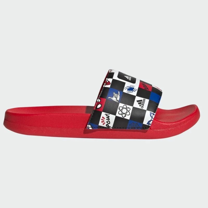 Shapka për fëmijë adidas Adilette Comfort Spiderman, të kuqe