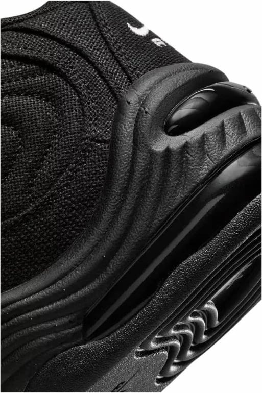 Atlete për meshkuj Nike, të zeza