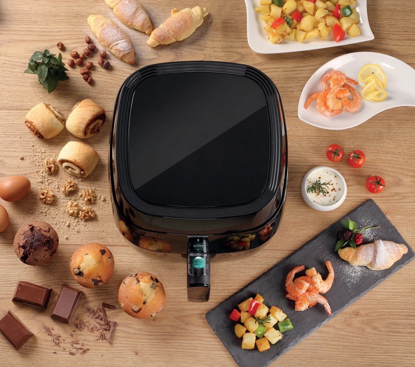 Fryer pa yndyrë Gorenje, model AF1409DB, ngjyrë e zezë