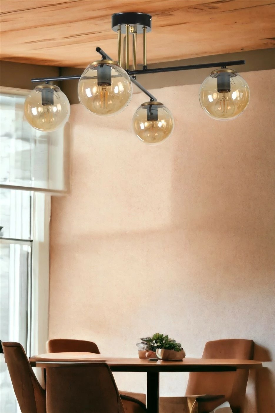 Llambë tavani Opviq Oslo, 4 drita, ngjyrë qelqi balte dhe e zezë