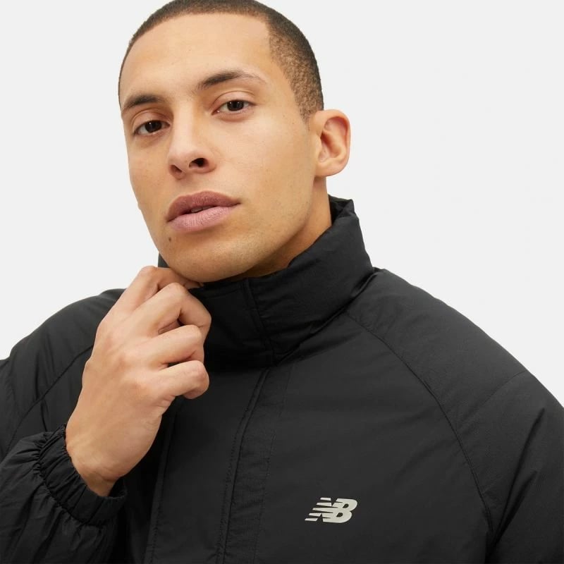 Jakne New Balance për meshkuj, të zeza