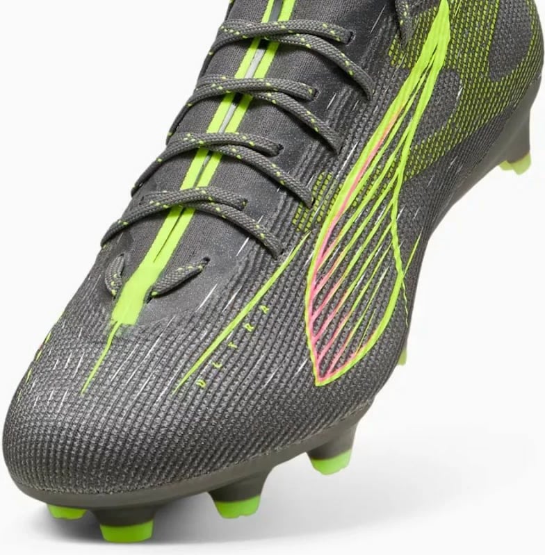 Atlete futbolli për meshkuj Puma, të hirtë