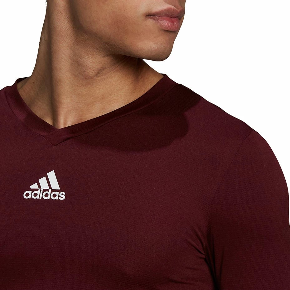 Maicë për meshkuj adidas, e kuqe