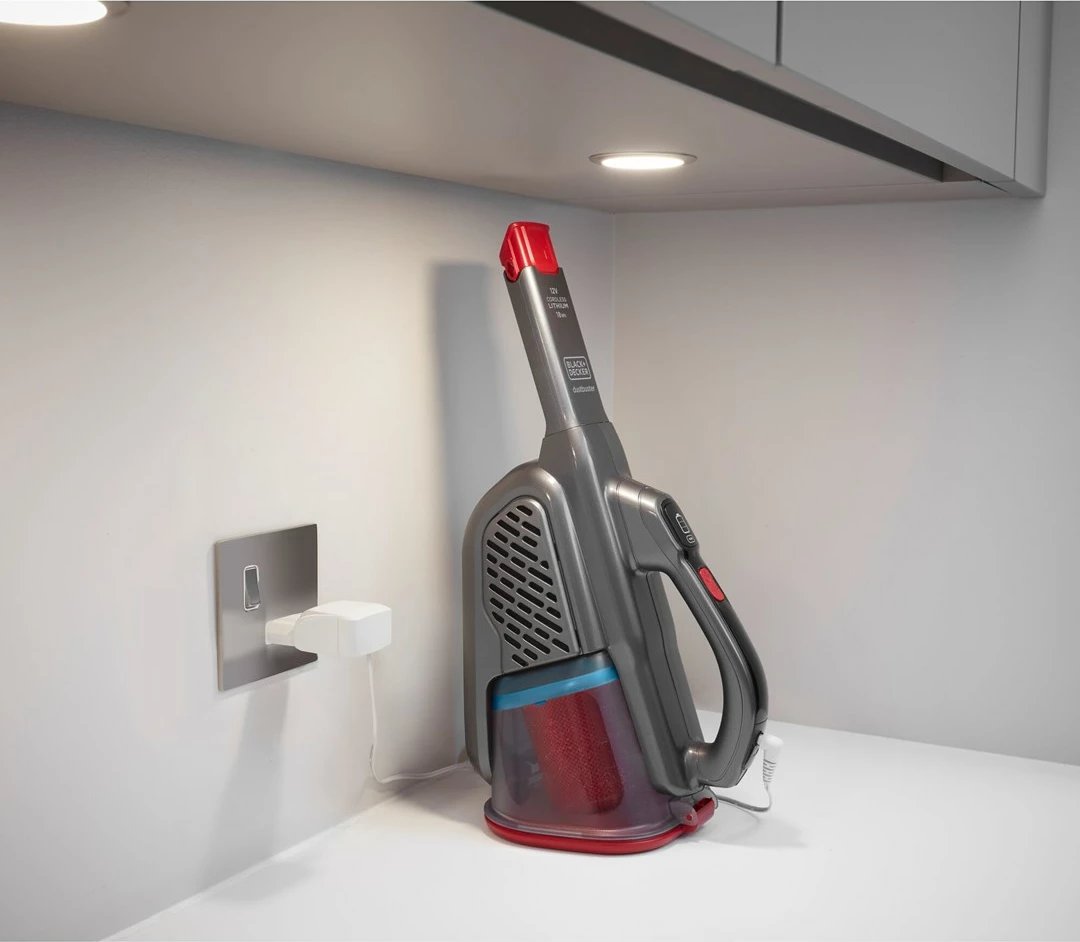 Fshesë elektrike e dorës Black & Decker, 20W Fshesë elektrike e dorës Black & Decker, 20W