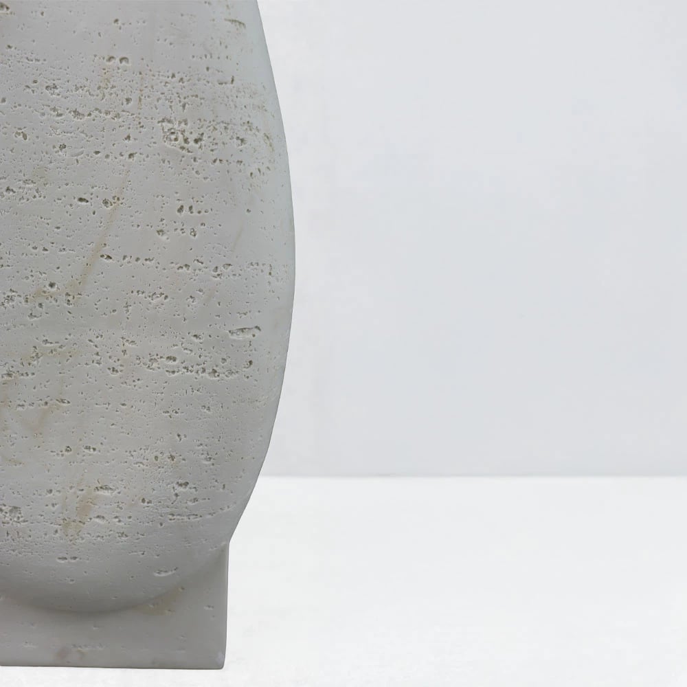 Vazo ORBIX II, ngjyrë bezhë, 19.5x13x35cm, rrëshirë