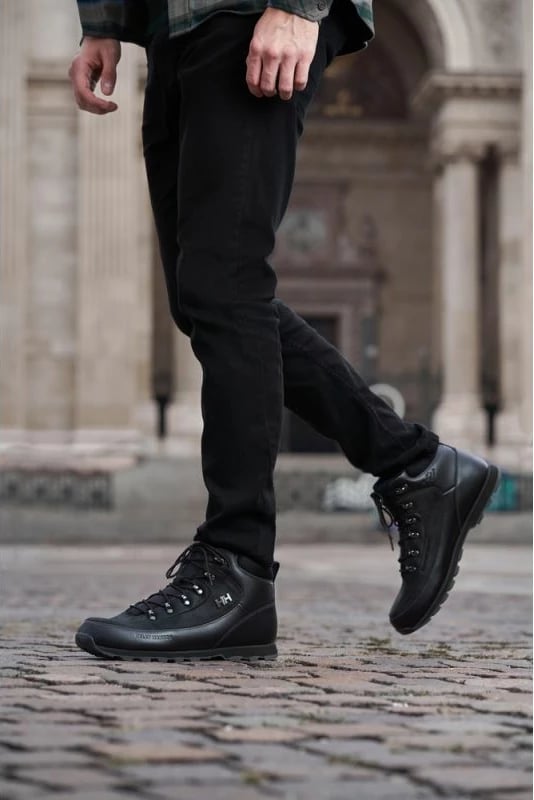 Çizme për meshkuj Helly Hansen, të zeza