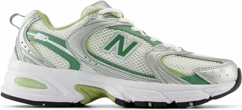 Atlete New Balance, të bardha