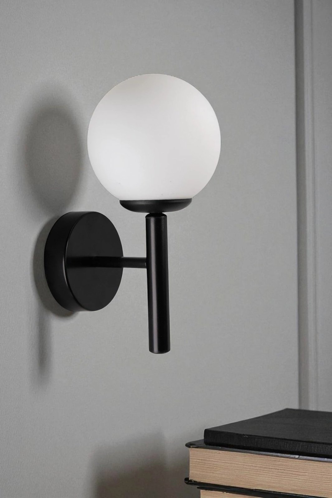 Llambë muri Opviq, 8978-1A