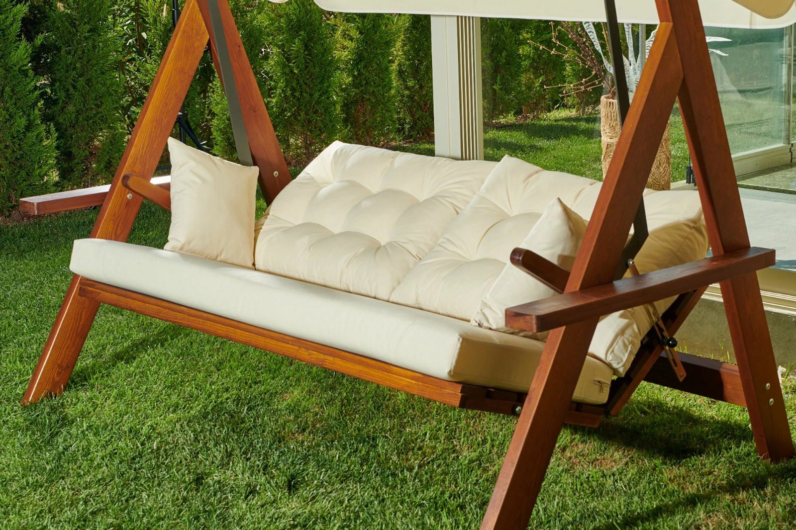 Karrige lëkundëse treshe për kopsht, ngjyrë bezhë, Skye Decor Lyon 2400