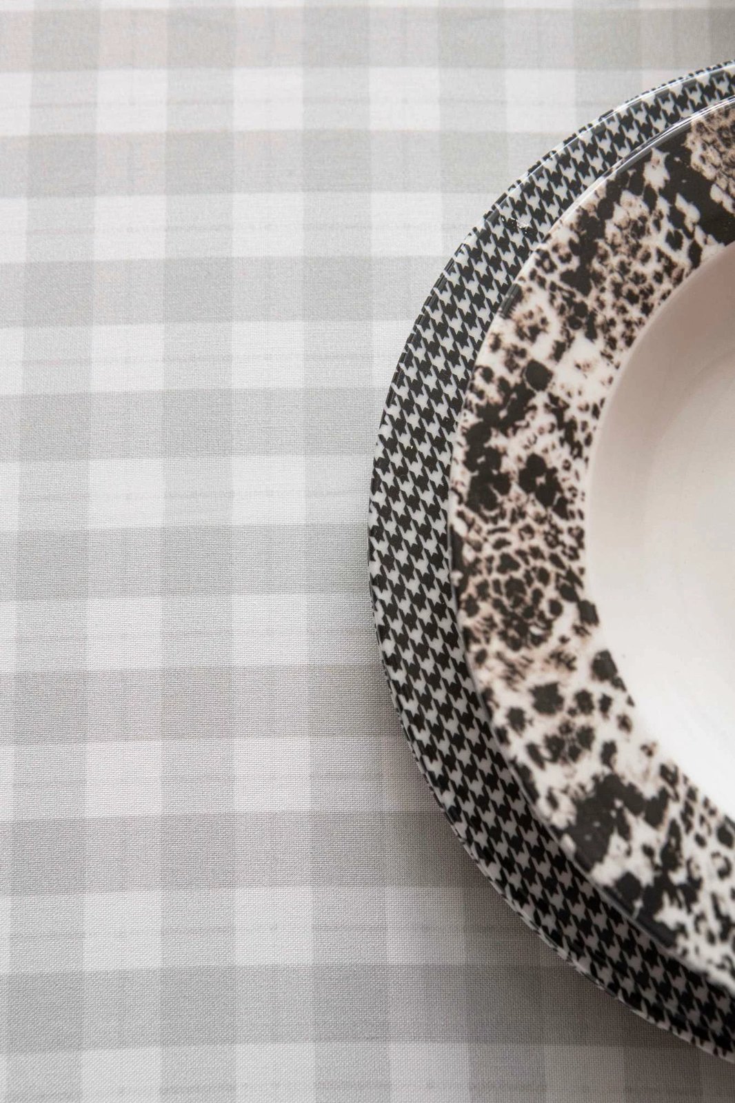 Mbulesë tavoline Hermia, eukalipt, 230