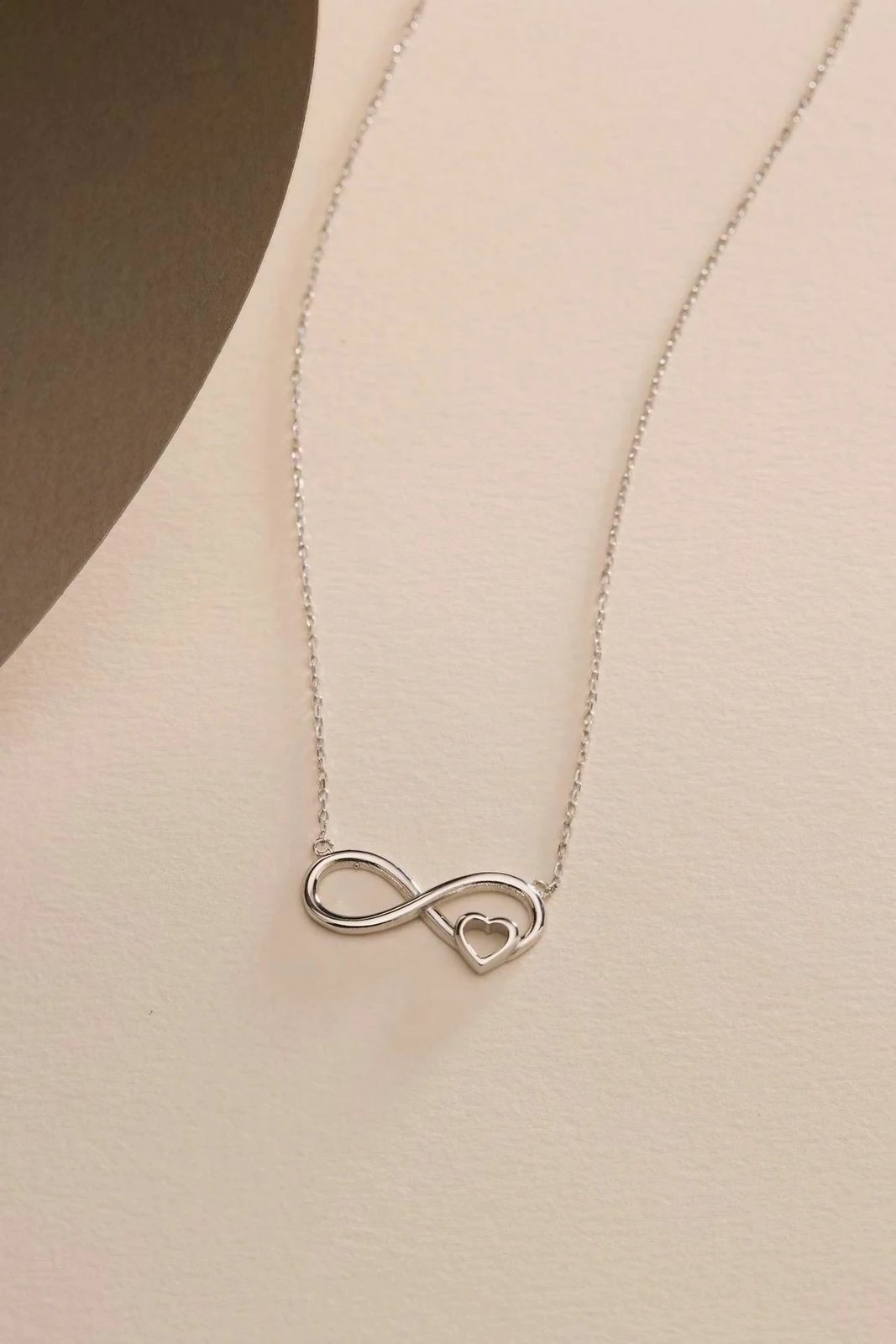 Varëse argjendi Jumeon, NRZ1000429