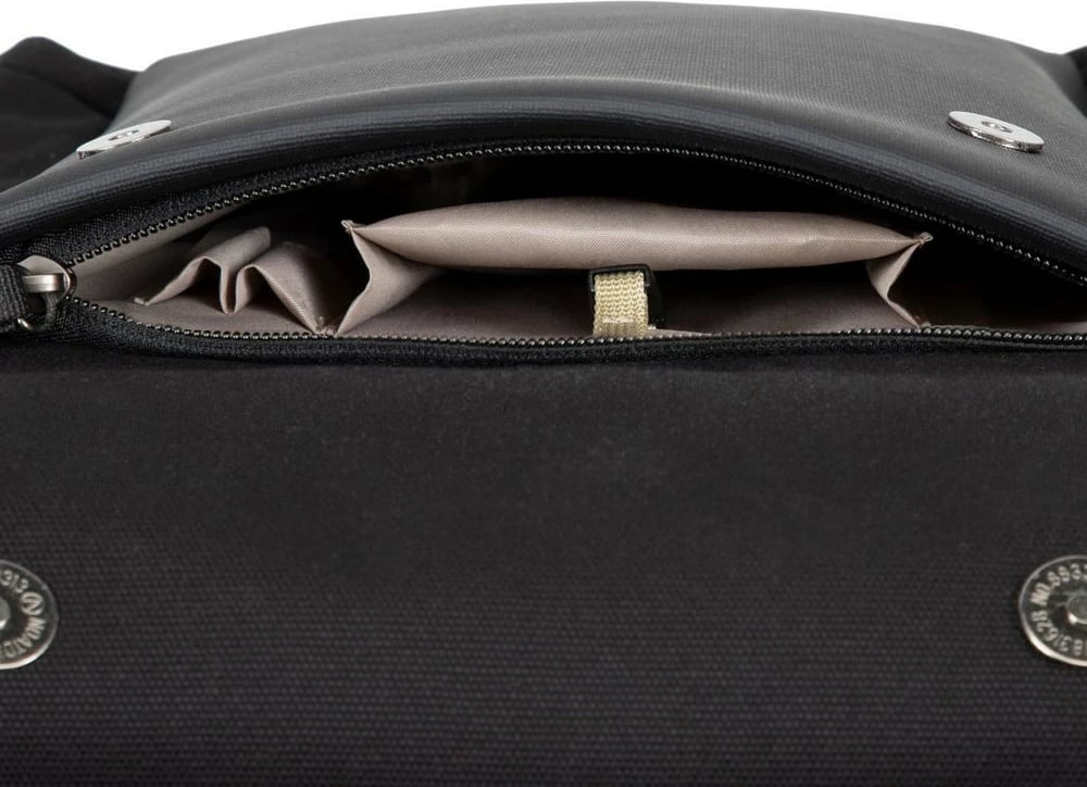 Çantë shpine RIVACASE NB Rucksack Canvas 14.0" 8524, e zezë Çantë shpine RIVACASE NB Rucksack Canvas 14.0" 8524, e zezë