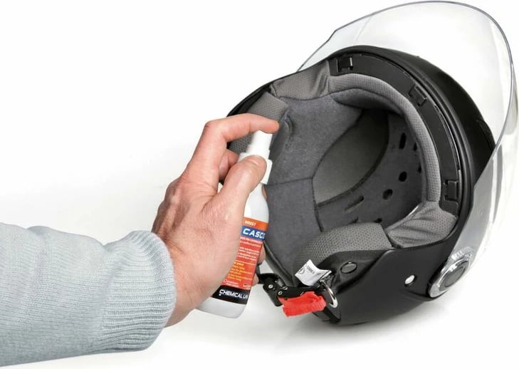 Sprej Sterilizues Helmete Motorri Dhe Biciklete