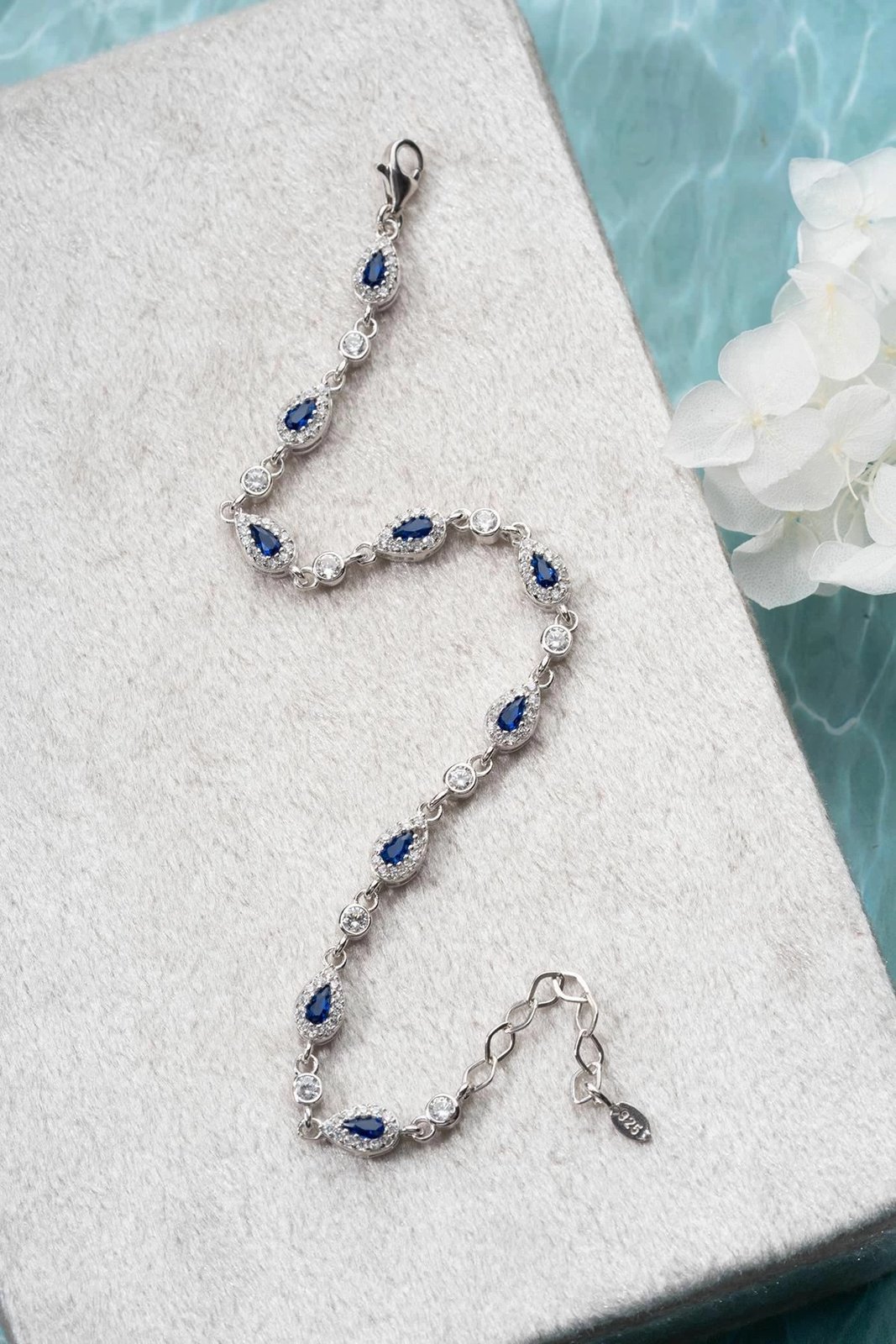 Byzylyk argjendi, ngjyrë argjendi dhe kaltër, Jumeon, NRZ1000346