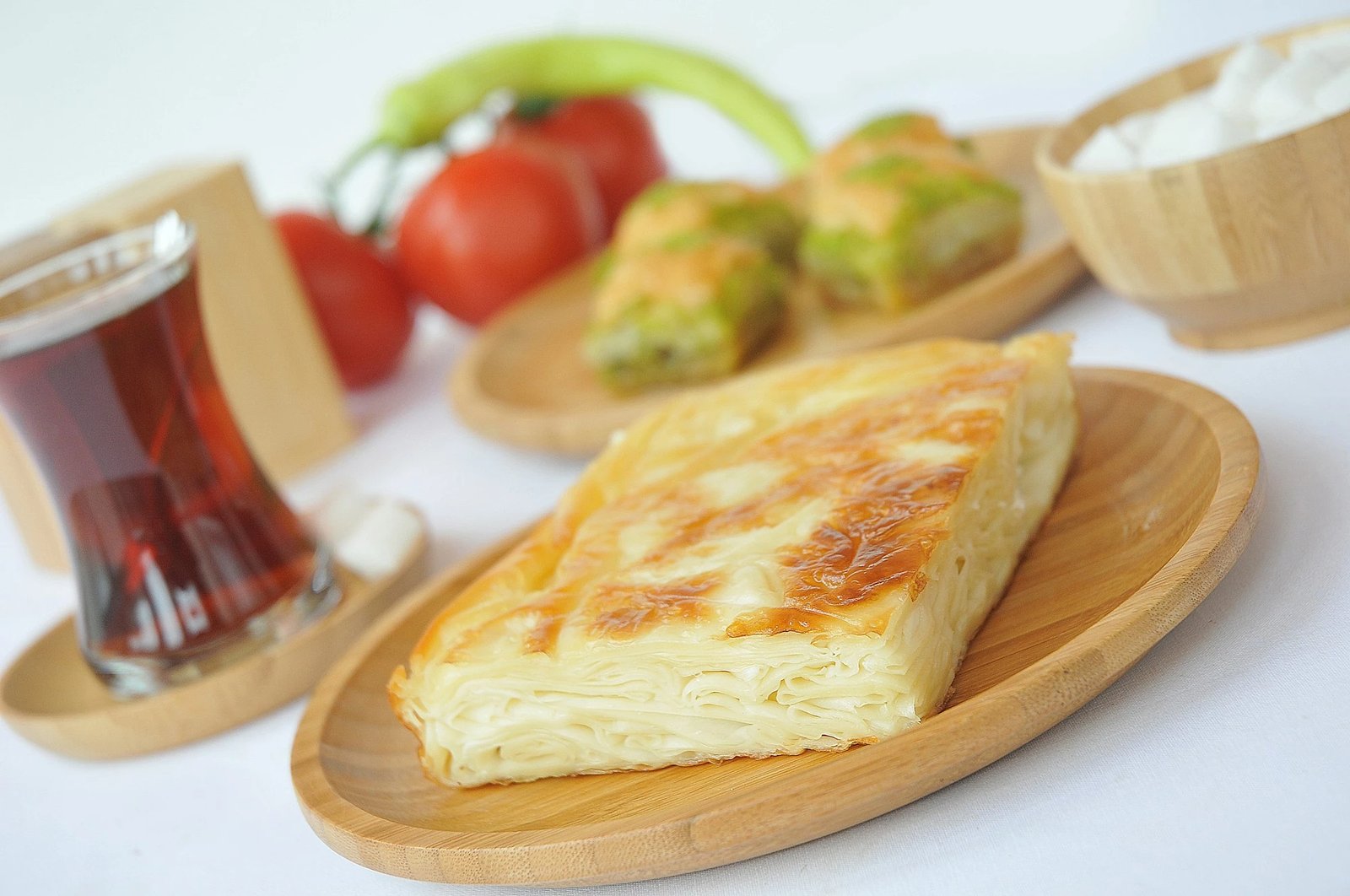 Pjatë bambuje, ngjyrë arre, Hermia Concept, Penne 201