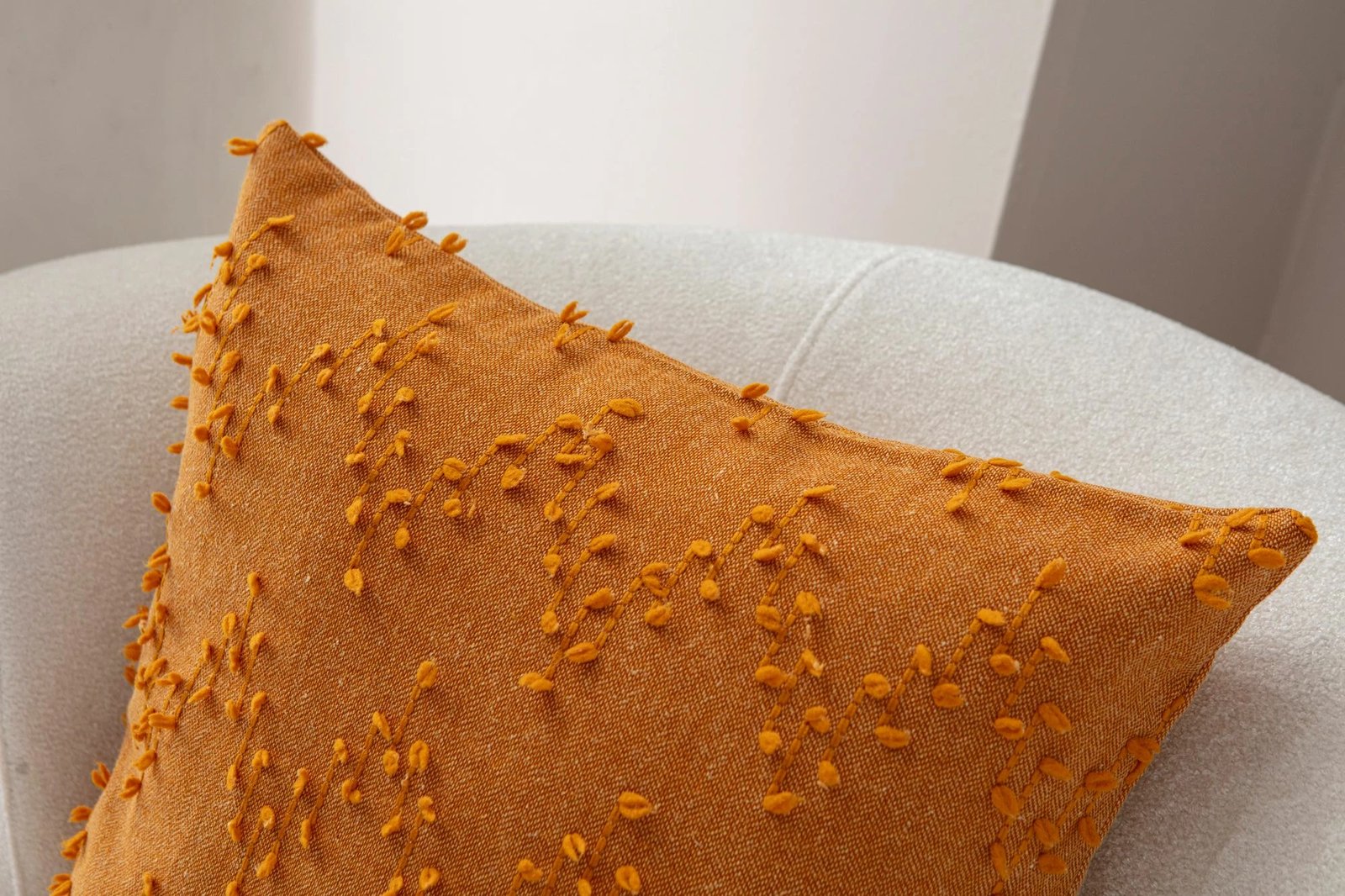 Jastëk dekorativ portokalli, Evila Originals, Tuffet, 43x43cm