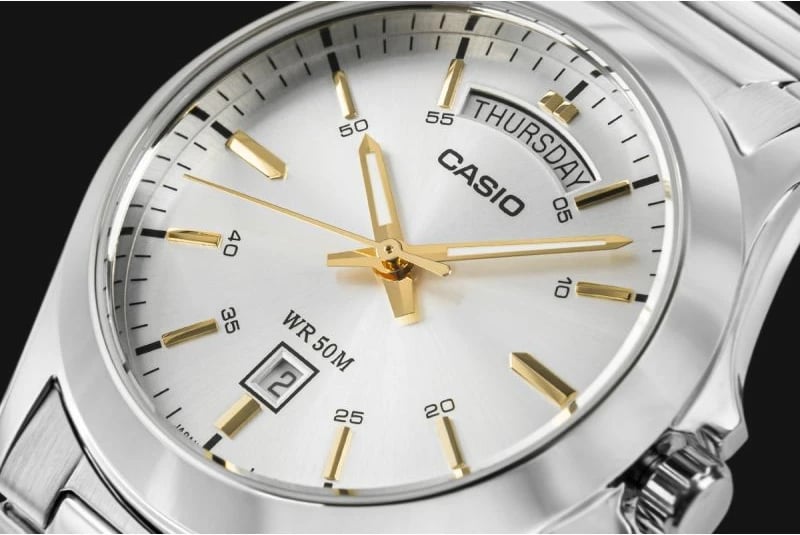 Orë dore për meshkuj Casio, argjend